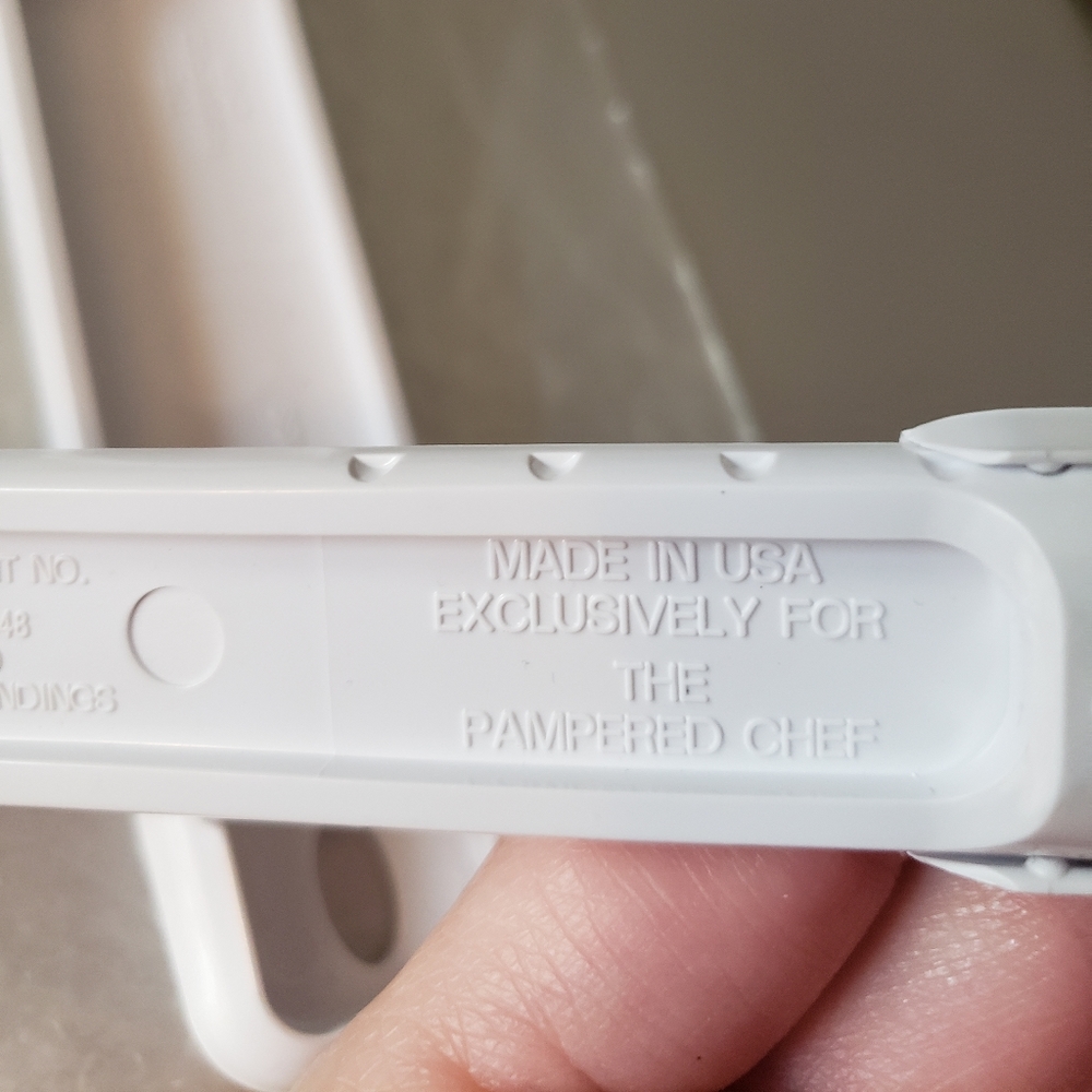 The Pampered Chef Bundle - Picture 16 of 16